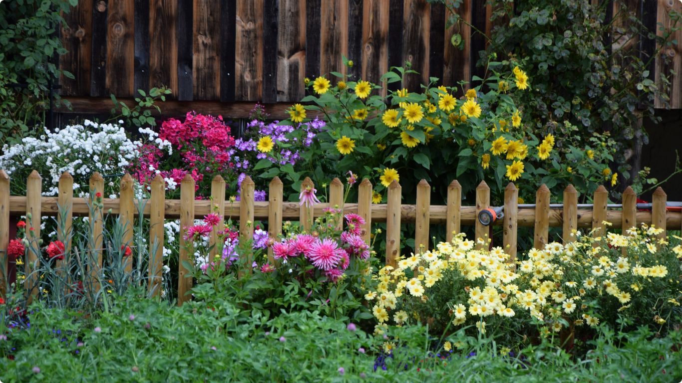 Zašto je cvijeće važan dio svakog organskog vrta